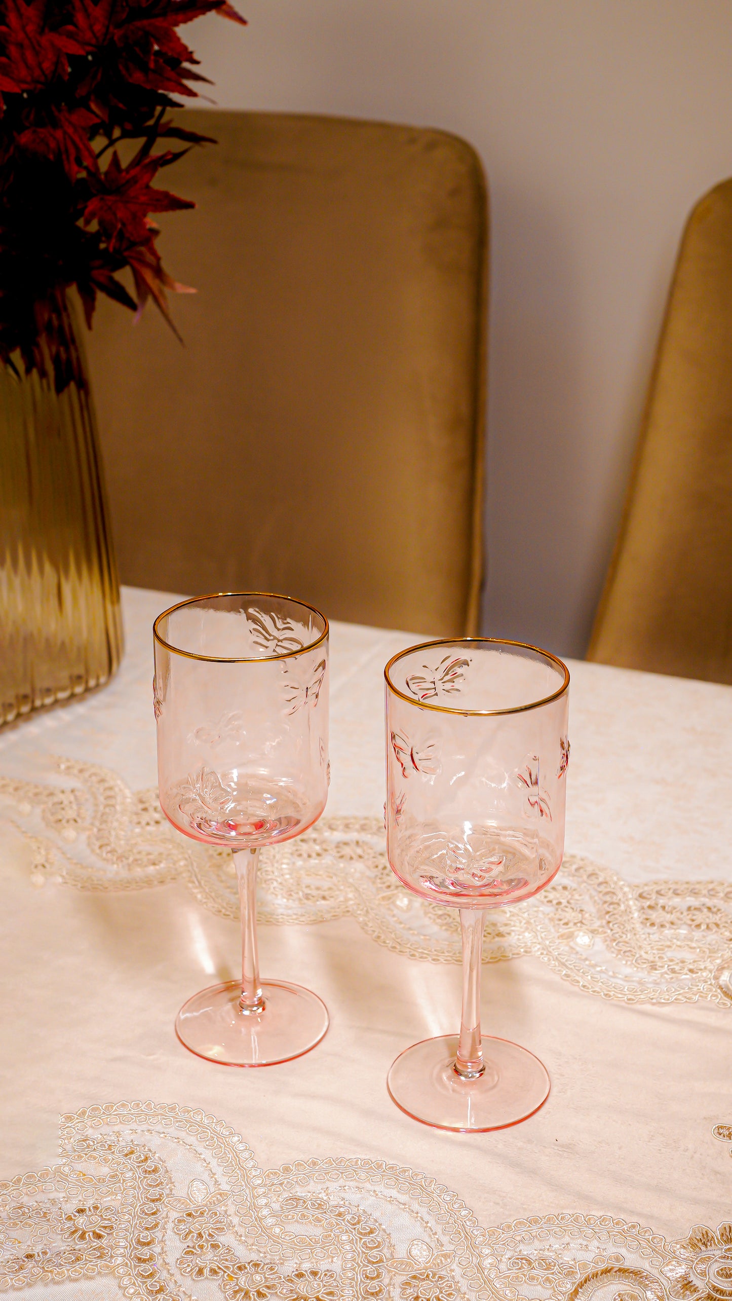 Butterfly Embossed Wine Glass Set (6-Piece)