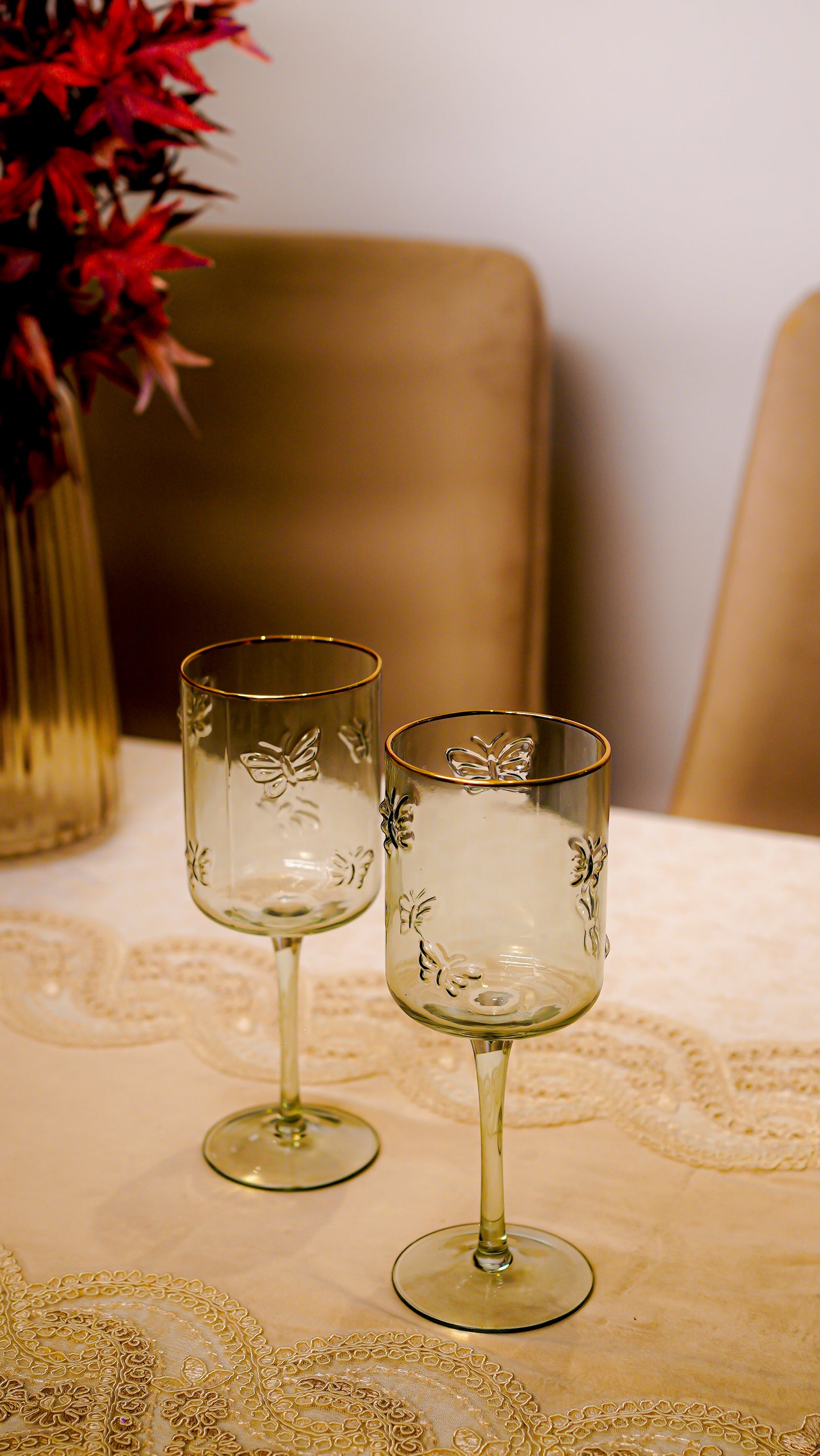 Butterfly Embossed Wine Glass Set (6-Piece)