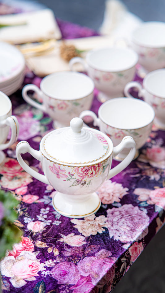 Imperial Grand Tea Service | 17 Pieces