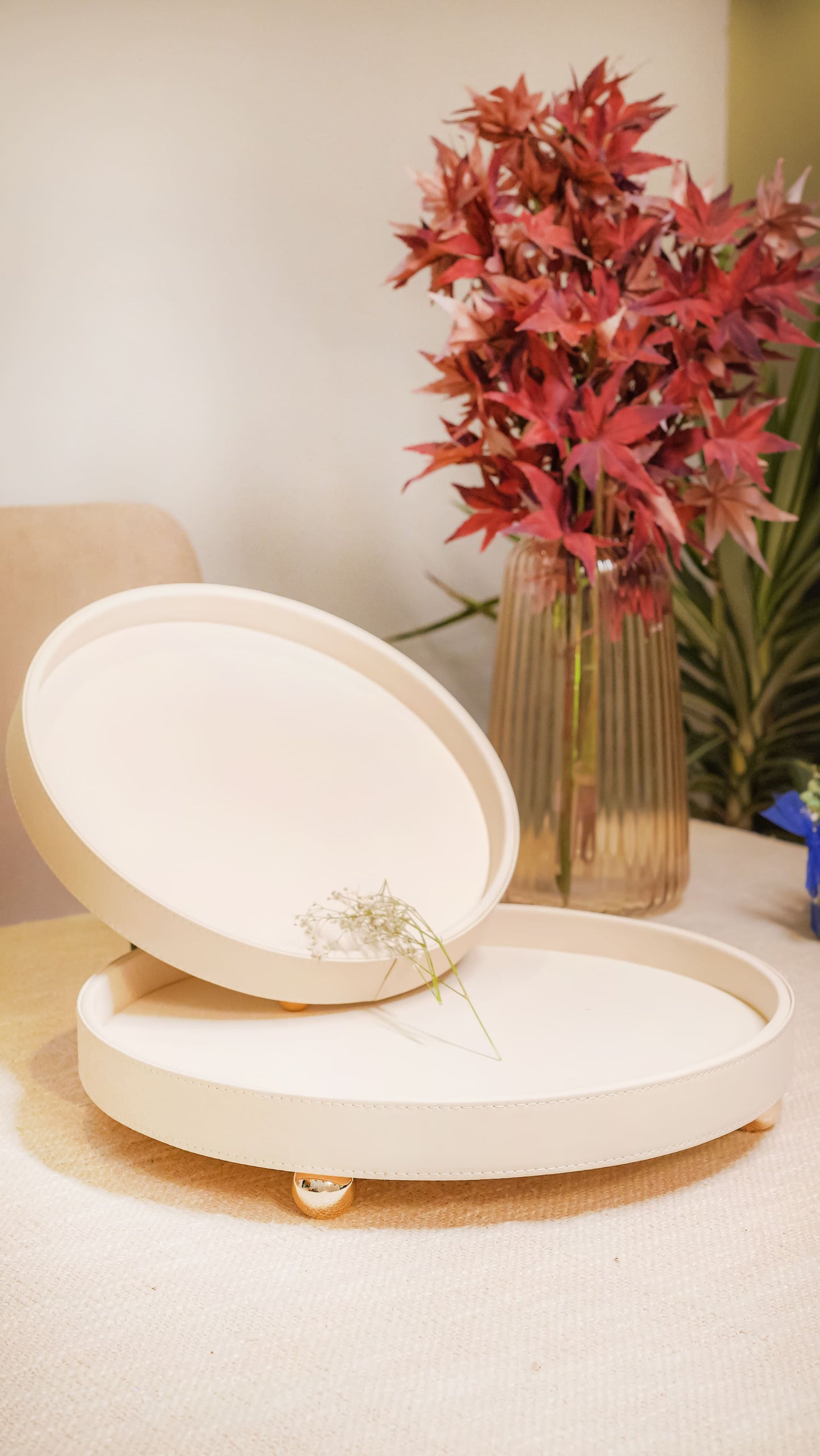 Round Vegan Leather Footed Tray Set (2-Piece)