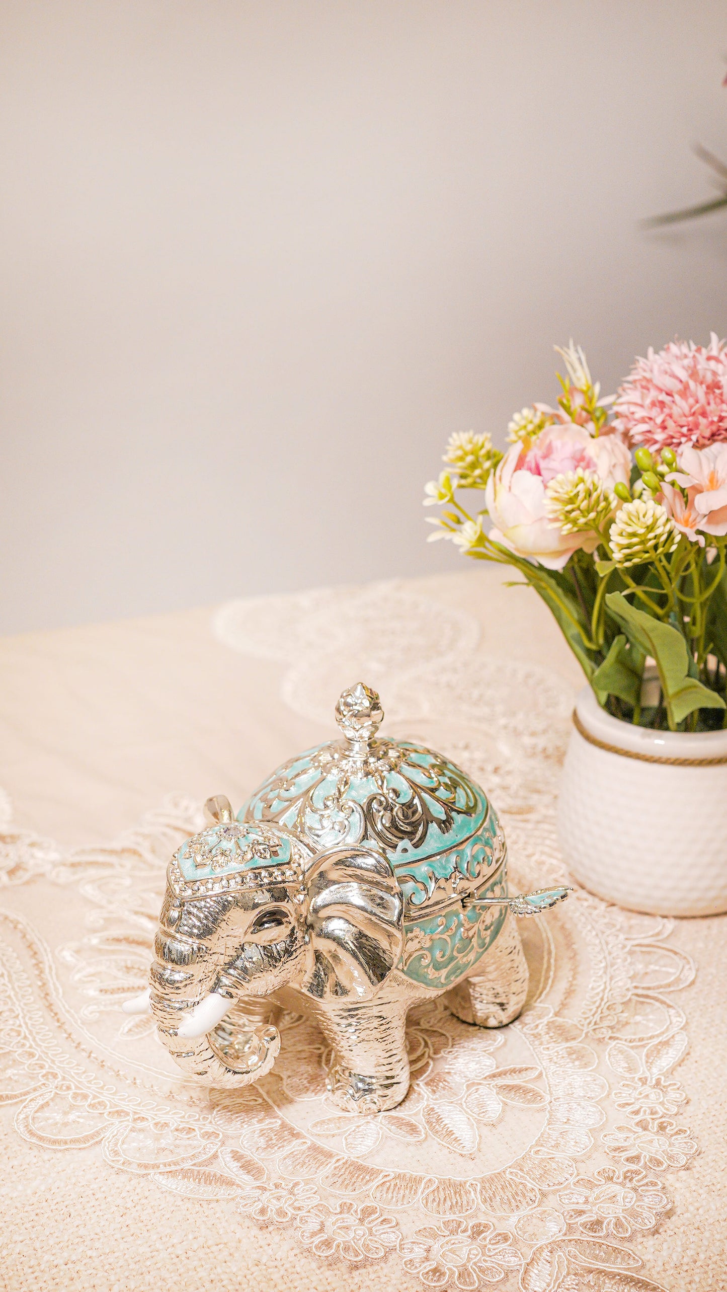 Royal Elephant German Silver Serving Jar (1-Piece)