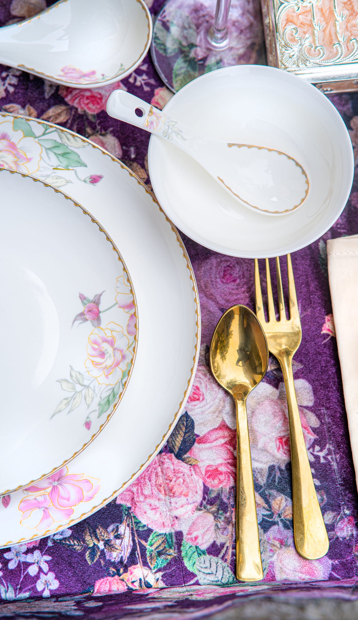 Blush Petal Dinner Set | 39 Pieces