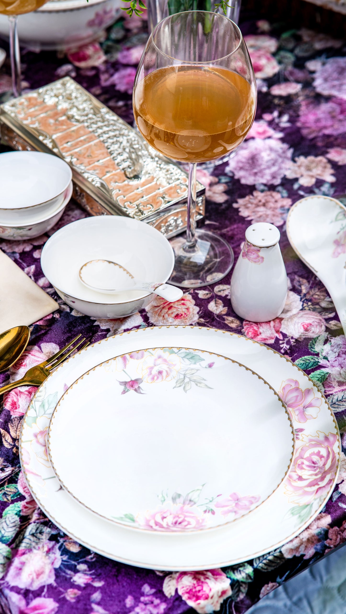 Blush Petal Dinner Set | 39 Pieces