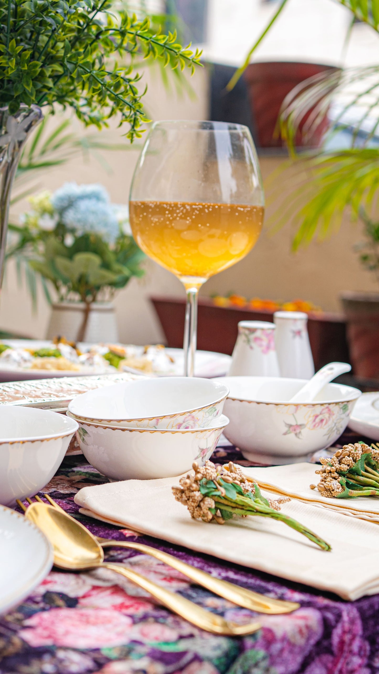 Blush Petal Dinner Set | 39 Pieces