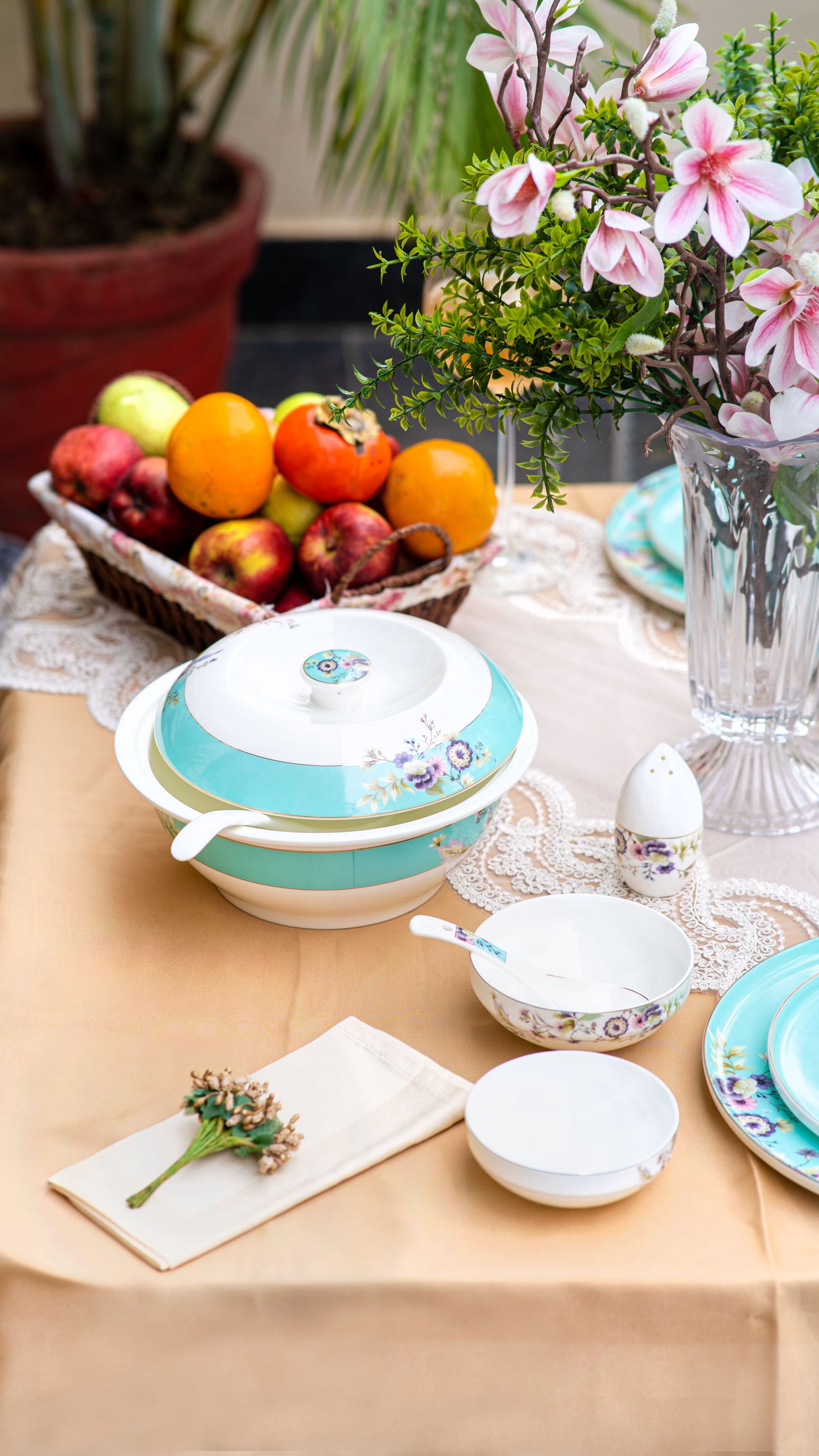 Aqua Bloom Dinner Set | 39 Pieces